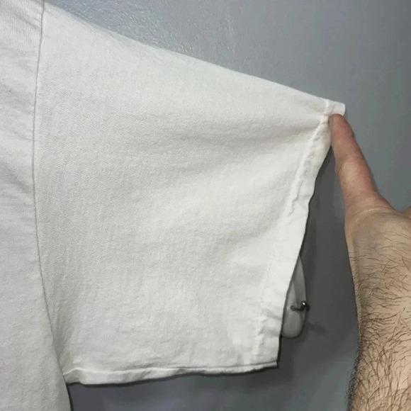 TAYLOR SWIFT Taylor’s Version 1989 Tour Off White Lg Concert S/S T-Shirt - Picture 9 of 16